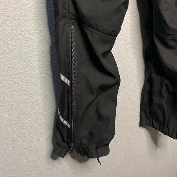 Gore Windstopper Bike Pants - Picture 2 of 9